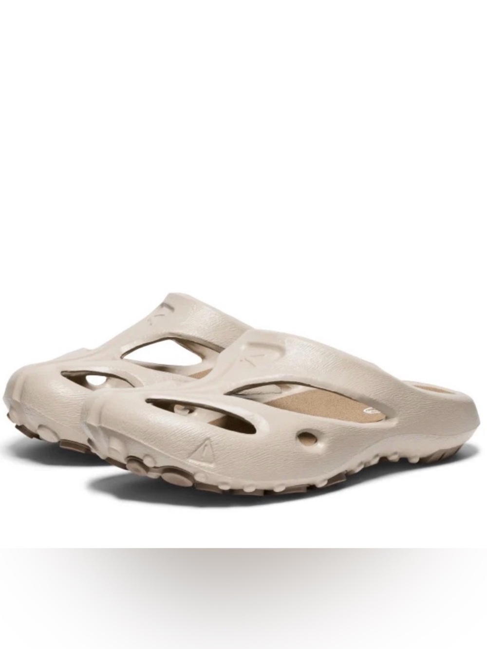 Keen Women’s Slip-On Clog in Light Taupe